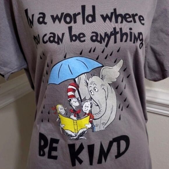 NWOT! Dr. Seuss "Be Kind" Tee - Picture 5 of 8